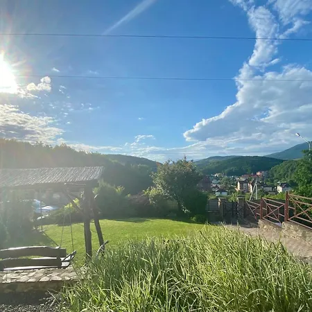 Panorama Townhouse Apartment Polyana (Transcarpathia)