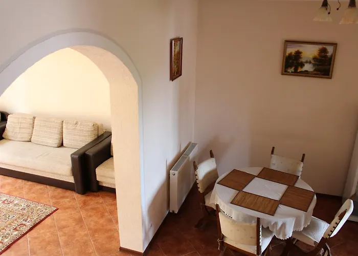 Panorama Townhouse * 波利亚纳